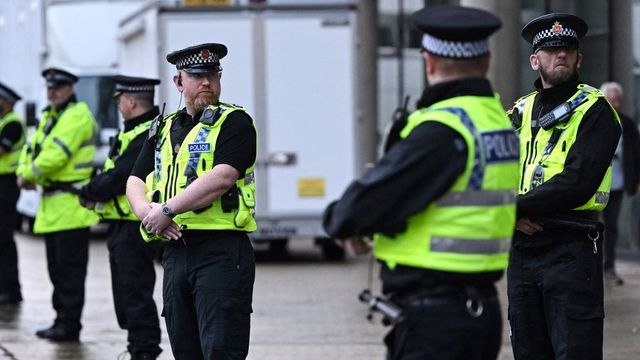 Multiple people stabbed in attack on UK train, 2 men arrested