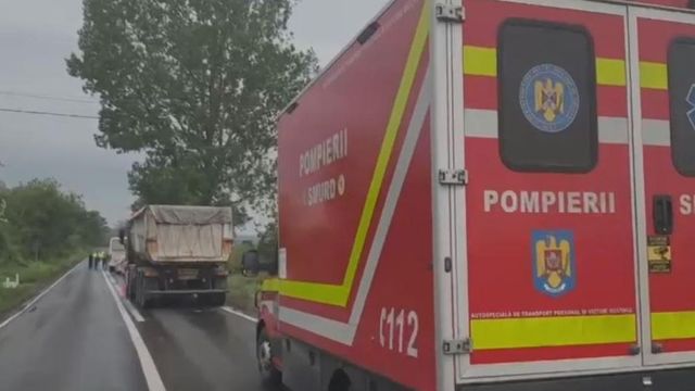 Plan Roșu activat în Tulcea: Un autocar plin cu pasageri s-a ciocnit de un TIR