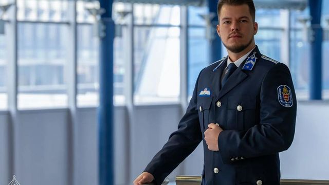 Fegyelmi eljárás indul a Rétvárit kritizáló rendőr ellen
