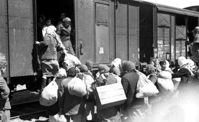 Astăzi se împlinesc 79 de ani de la primul val al deportărilor staliniste