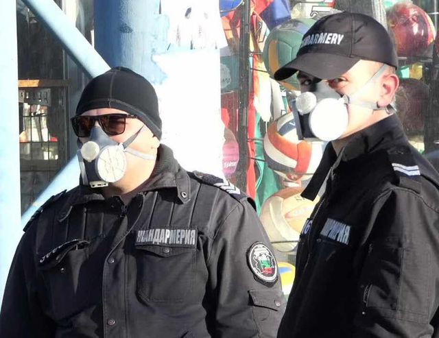 Как да спортувате у дома по време на извънредно положение