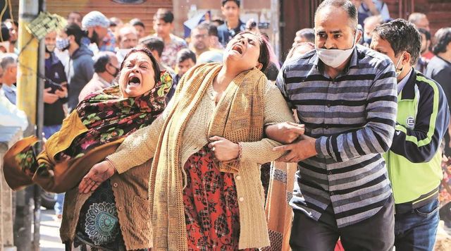 Srinagar eatery owner's son succumbs to injuries 11 days after being shot