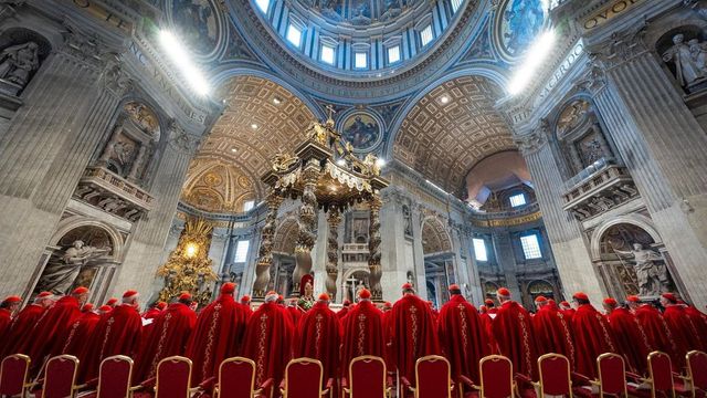 Cardinale keniano John Njue escluso dal conclave per motivi di salute