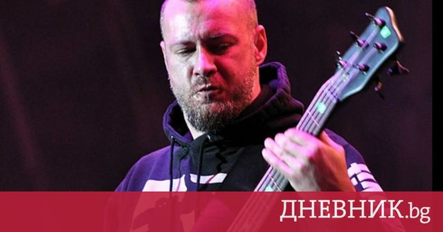 Почина басистът на Limp Bizkit
