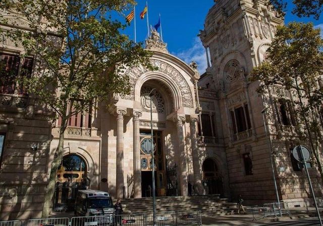 La Justicia catalana avala la eutanasia a una joven pero reconoce el derecho del padre a recurrir