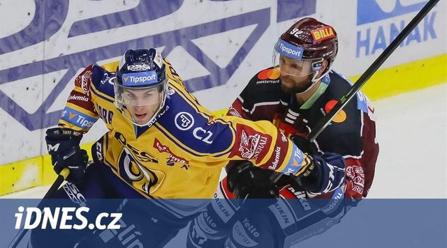 ONLINE: Hokejisté Zlína hostí v extraligové dohrávce Spartu