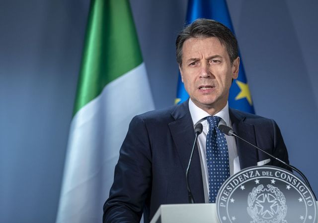 Premierul italian Giuseppe Conte anunță demisia guvernului său