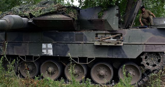 Mosca, distrutto un tank con equipaggio tedesco