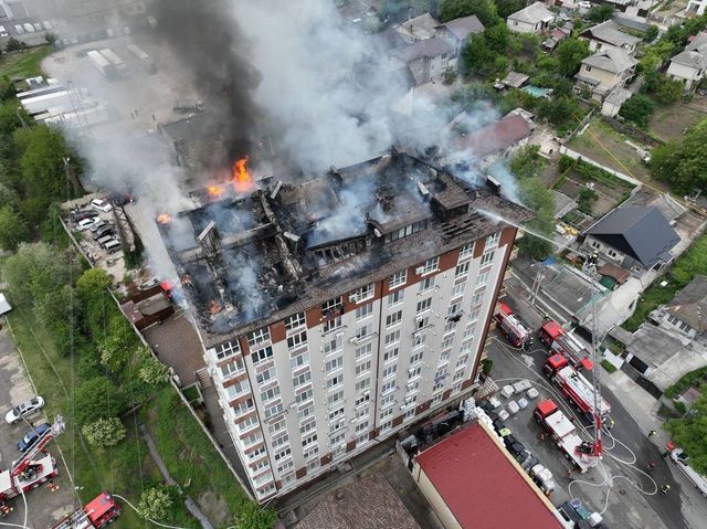 Durlești: 16 persoane au avut nevoie de intervenția ambulanței, iar trei au fost spitalizate, în urma incendiului