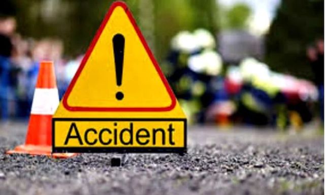 Cinci dintre cele 14 persoane transportate la spital după accidentul rutier de la Priseaca au fost internate