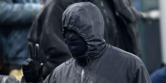 Perché Kanye West è a Milano a vedere Inter-Atletico Madrid nascosto da una strana maschera nera