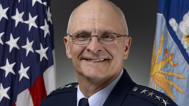 Американский генерал рассказал о сроках появления в США гиперзвукового оружия