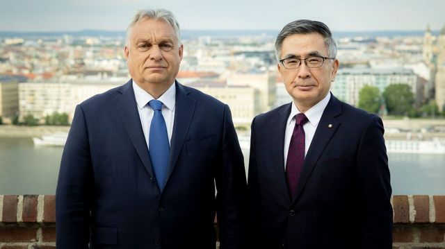 Orbán Viktor Toshihiro Suzukival tárgyalt