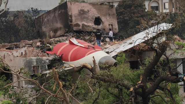 Wsj, 'i motori del volo Air India sono stati spenti'