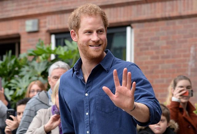 Harry prende le distanze dalla Royal Family: non vuole più essere chiamato principe