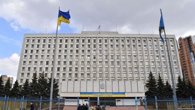 Киев отказал россиянам в регистрации наблюдателями на выборах