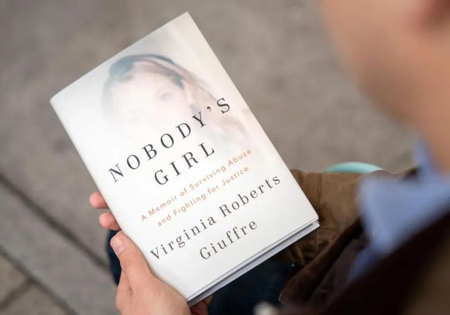Las memorias póstumas de Virginia Giuffre, un relato escalofriante de los presuntos abusos del príncipe Andrés y del círculo de Epstein