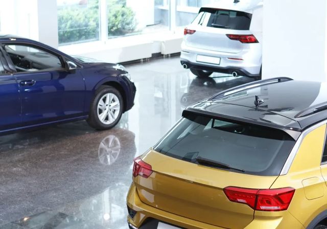 El coche de más de 15 años copa el mercado de segunda mano
