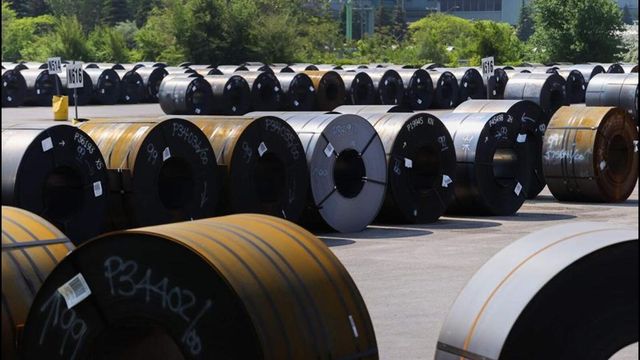 Trump signs order to double steel, aluminium import tariffs to 50%