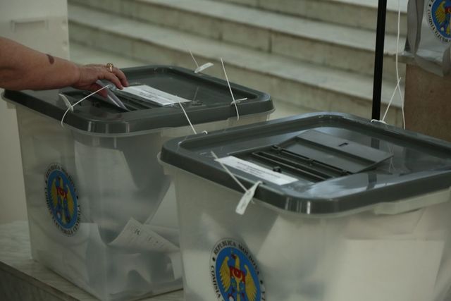 Candidații la alegerile locale noi în cele 15 localități din țară pot depune actele până pe 22 octombrie