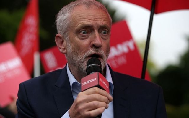 Marea Britanie: Liderul laburist Jeremy Corbyn va rămâne