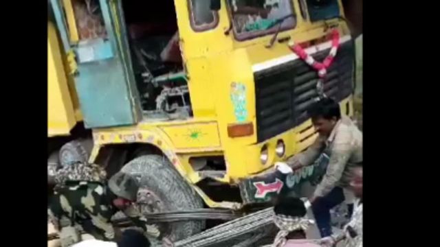 Six Killed, 7 Injured as Truck Overturns in Odisha