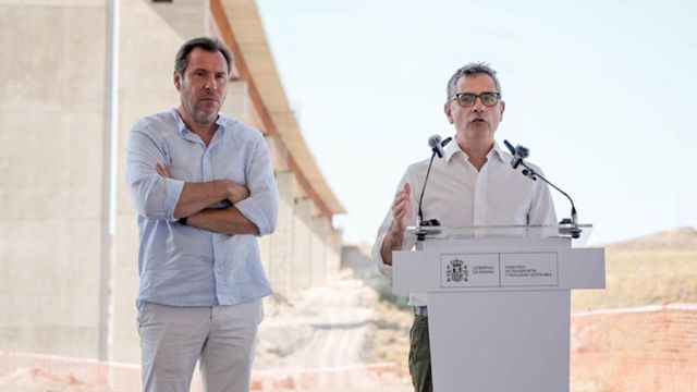 El Gobierno sale al contraataque por los incendios y Puente se reafirma: «No voy a dar un paso atrás»