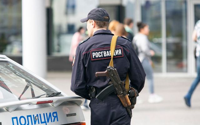 Șase copii și un profesor, uciși într-un atac armat la o școală din Rusia