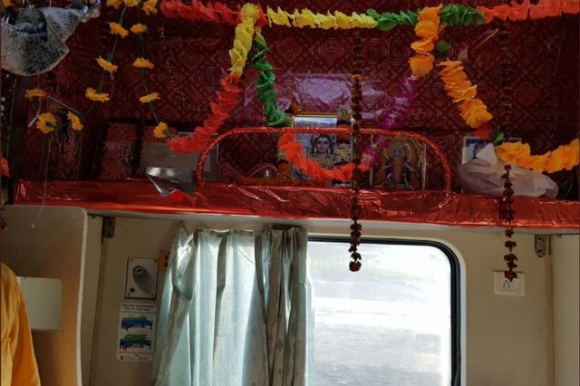 Coach in Kashi Mahakal Express Turns Into Mini Temple as Railway Officials Reserve 1 Seat for Lord Shiva