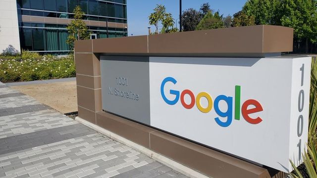 Роскомнадзор оштрафовал Google на 700 тысяч рублей за недостаточную фильтрацию поисковой выдачи