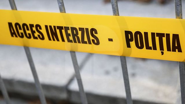 Un tânăr de 22 de ani a murit, după ce s-a aruncat în gol de pe un bloc de locuit din Bălți