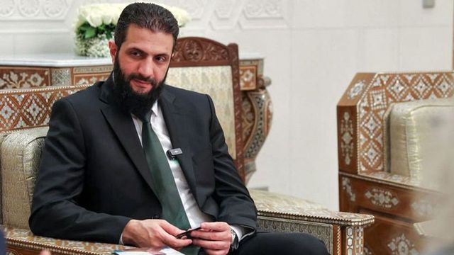 Ahmad Šara byl jmenován prozatímním prezidentem Sýrie