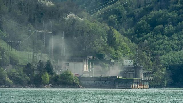 Esplosione alla diga del bacino di Suviana, ci sono quattro ustionati gravi e sei dispersi