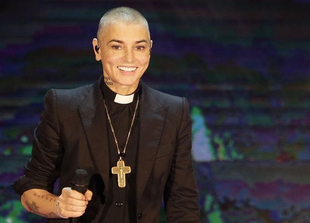 Sinéad O’Connor, i fan si radunano in vista del funerale