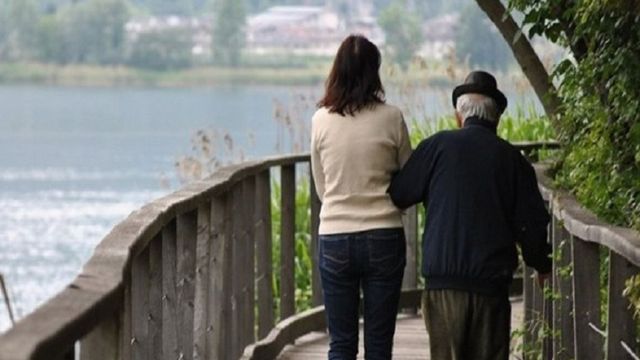 O femeie din Republica Moldova a moștenit 3 milioane de euro de la un bătrân italian de care a avut grijă