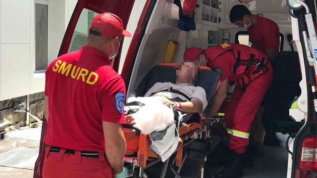 Un moldovean care a suferit un ictus cerebral la Iași, transportat cu un echipaj SMURD la Chișinău