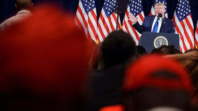 Трамп назвал величайшей ложью заявления о российском вмешательстве в выборы