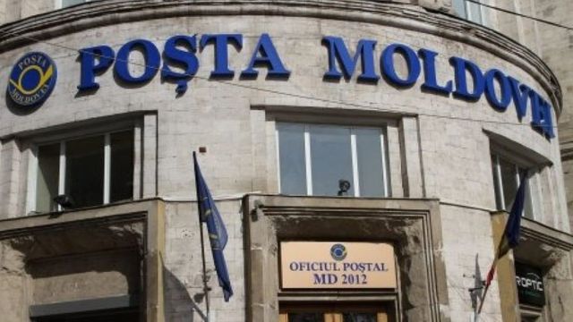 Procurorii au descins cu percheziții la Poșta Moldovei și Serviciului Vamal