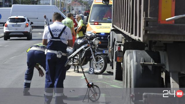 Kamion gázolt halálra egy motorost Zuglóban