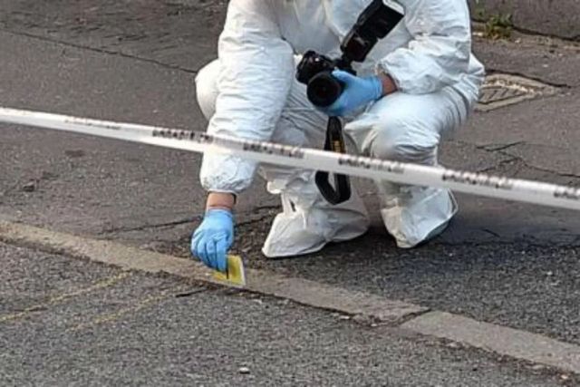 Donna accoltellata in provincia di Parma, si cerca il marito