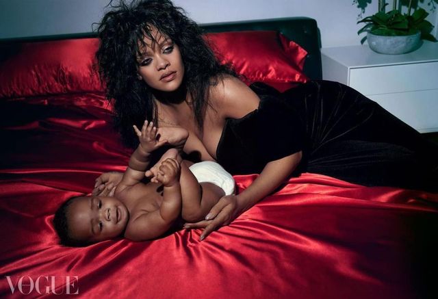 Rihanna a născut al doilea copil, în secret, la începutul acestei luni