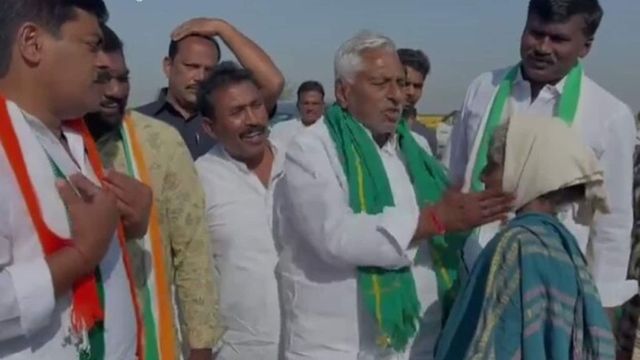 Nizamabad Congress candidate Jeevan Reddy slaps old woman