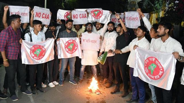 Protests against CAA continue in Kozhikode