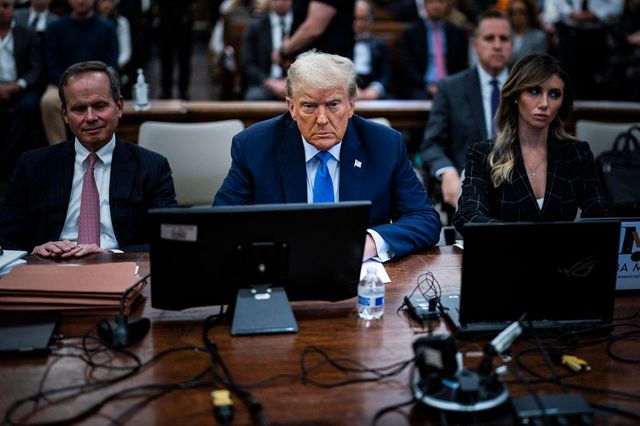 Usa, Trump in aula a New York per deporre in processo per frode