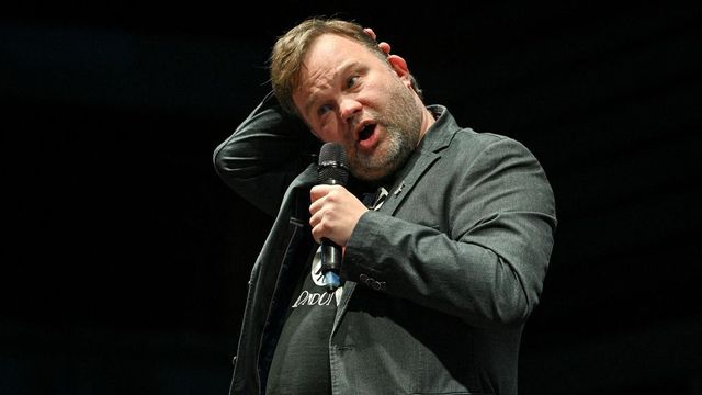 Eljárást indított a médiahatóság a Partizánnal szemben a nagy port kavaró Aranyosi Péter-interjú miatt