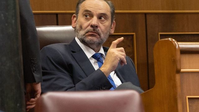 El juez rechaza la petición del PP de solicitar al PSOE los movimientos de caja desde 2017