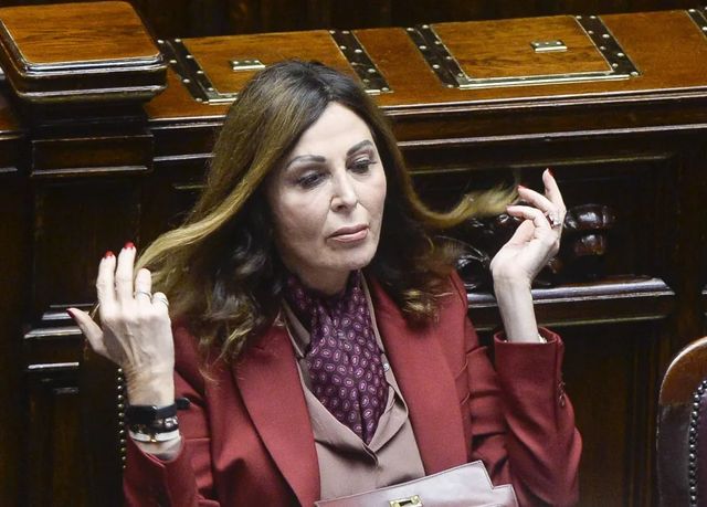 Il ministro Santanchè a processo a Roma per diffamazione