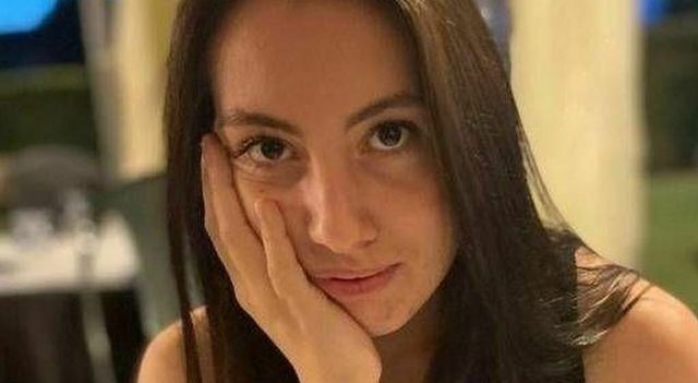 Elena Russo morta a 21 anni mentre consegna pizze: auto pizzeria aveva gomme vecchie di 16 anni