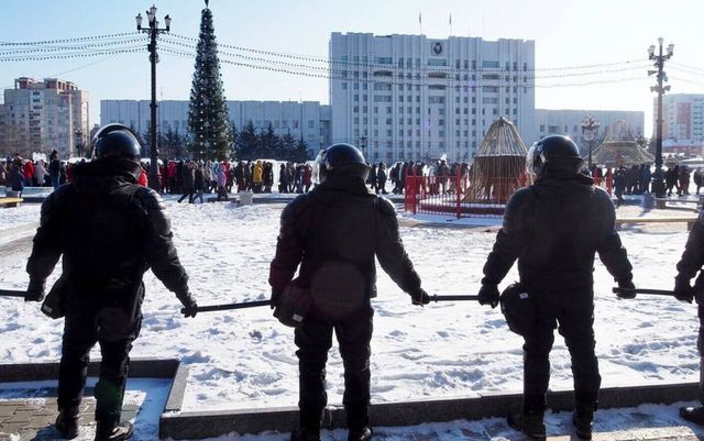 Zeci de arestări la manifestațiile pro-Navalnîi