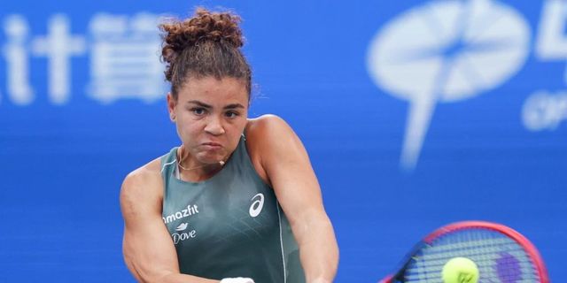 Wta Wuhan 2025, Paolini ai quarti grazie a ritiro Tauson